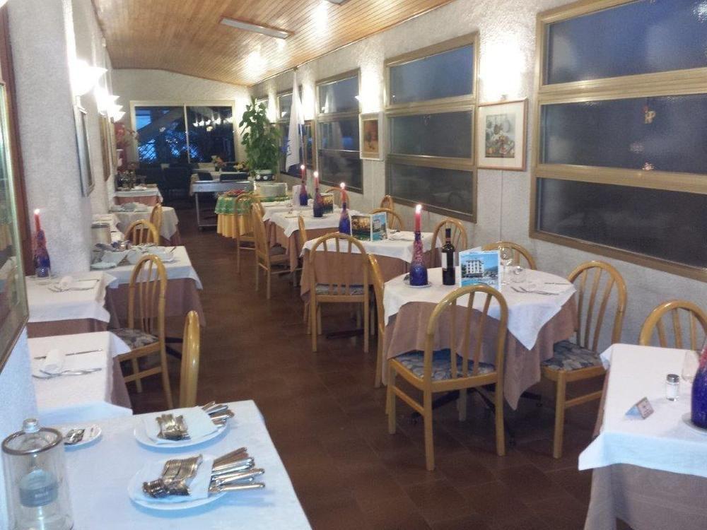 Hotel Paco Pietra Ligure Bagian luar foto